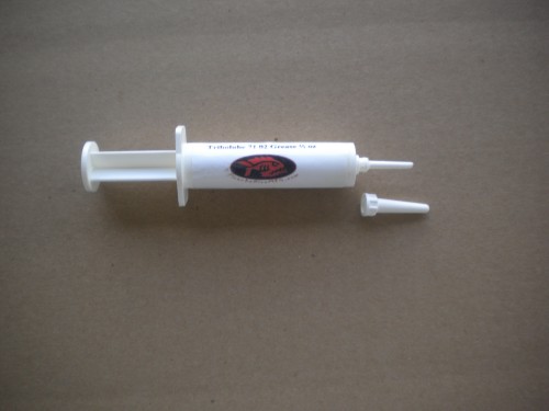 12OzTribolube7102GreaseSYRINGEPackagewMicroTipCap