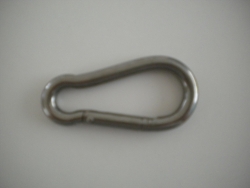 318InchStainlessSteelCarabineerC8