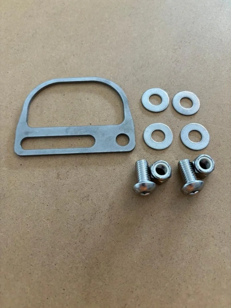 BackplateD-RingwAdjustableMountingSlotPerPiece