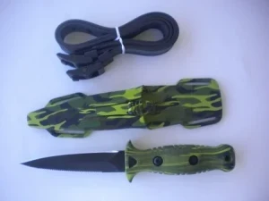 Camo Spear Fishing Pointed Knife