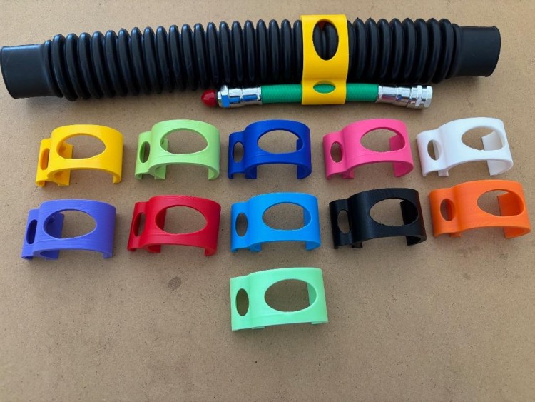 Corrugated Hose Holder "Holds your power inflation / Bc hose" Works on Oval / Flat Types of Corrugated hoses 