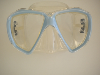 DelightMaskSoftBlueFramewClearSiliconeSkirt