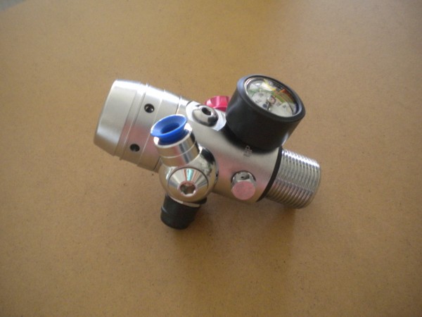 Dry Suit / Pony Bottle Valve  "Nitrox Ready / #813A"