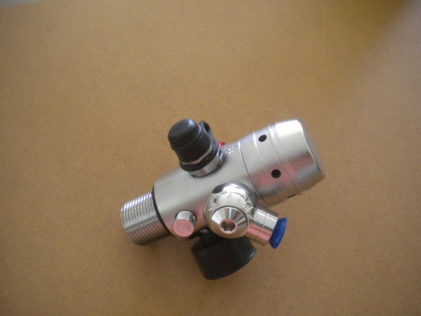 Dry Suit / Pony Bottle Valve  "Nitrox Ready / #813A"
