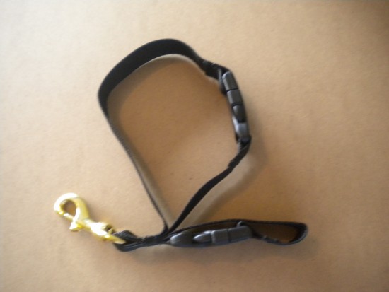 Fin Holder w/ Mask Keeper BLACK w/ Brass swivel bolt snap