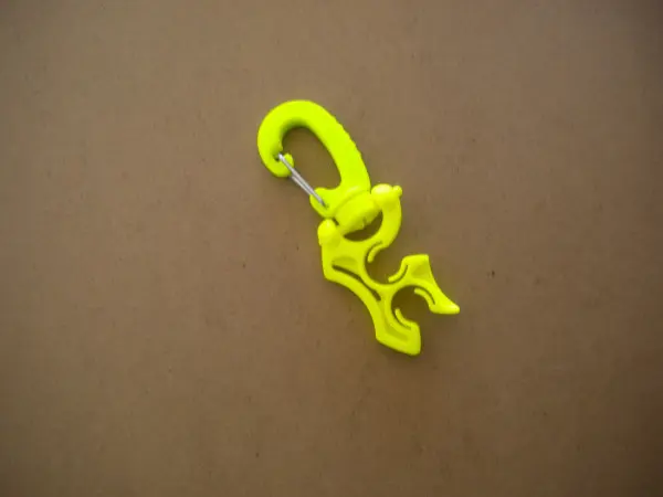 HeavyDuty2HolderHoseClipYellow1left