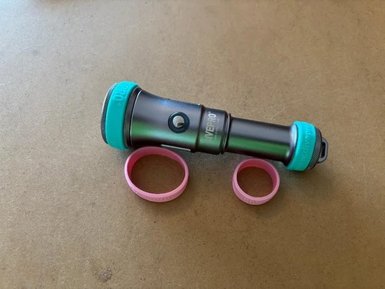 1800LumenDiveLightGreyBody