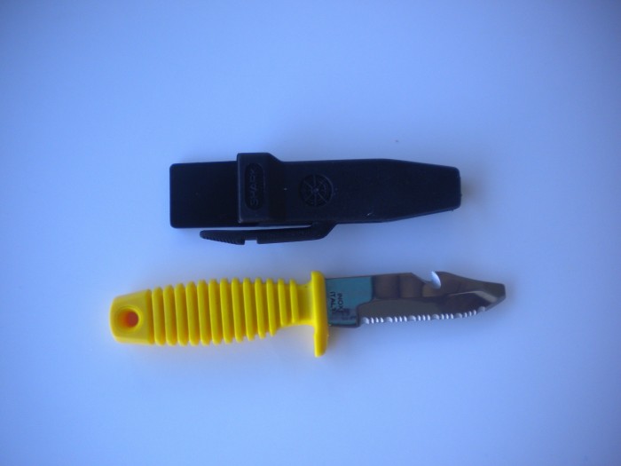 MacShark9BluntTipCompleteYellowHandle