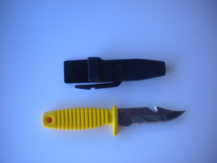 MacShark9PointedTipCompleteYellowHandle