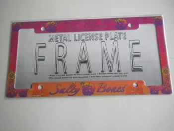 MetalLicensePlateFrameSaltyBoneHibiscus
