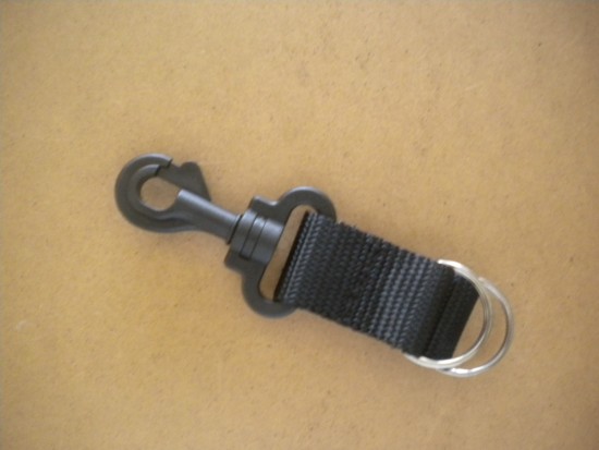 LanyardwDual1SplitRingsBLACK-Webbing