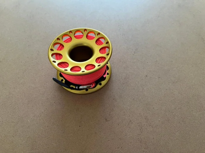 New100ftAnodizedGOLDAluminumBodyWFLATHighVizNeonOrangeLINESSSwivel