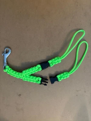 New! 2 into 1 Utility Carry Strap w/ Swivel Bolt Snap "Para-cord: Neon Green" - Product Image