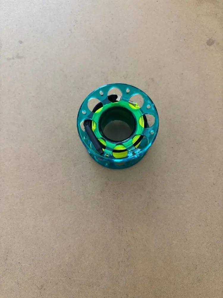 50FTPolycarbonateEngineeredFingerSpoolTransparentBlueBody-NeonYellowLine