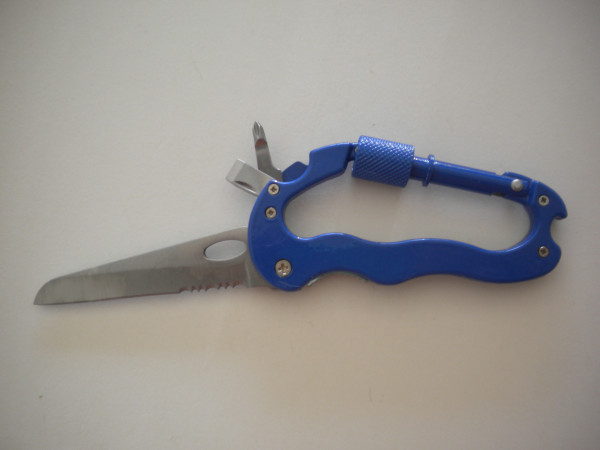 CarabinerKnifeBlueHandle