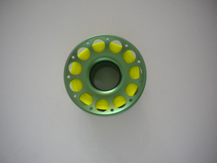 100ftAnodizedGreenAluminumBodyWFLATHighVizYellowLINESSSwivel