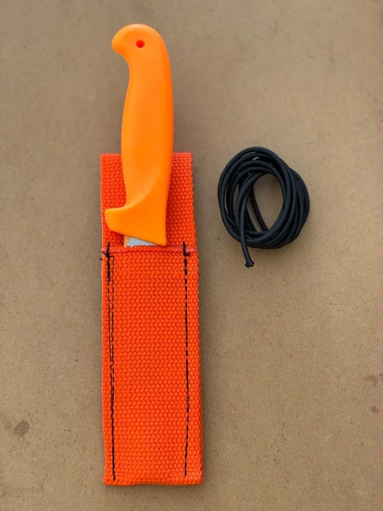 NewDirKnifewPocket4ftog18BlackBungeeOrangeHandleOrangeSheath