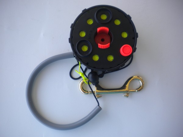 EnclosedHandReel150ftwOrangeKnobTecBlackSpoolBlackHousingwyellowline
