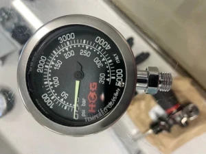 HOG "PSI & Bar" BLACK Face 2" Spg Global w/ One Spool - Product Image