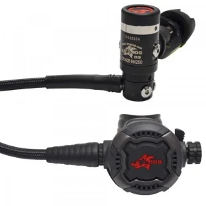 Hog D3 Yoke Env w-Zenith Smoke Cover 2nd Stg Regulator Set