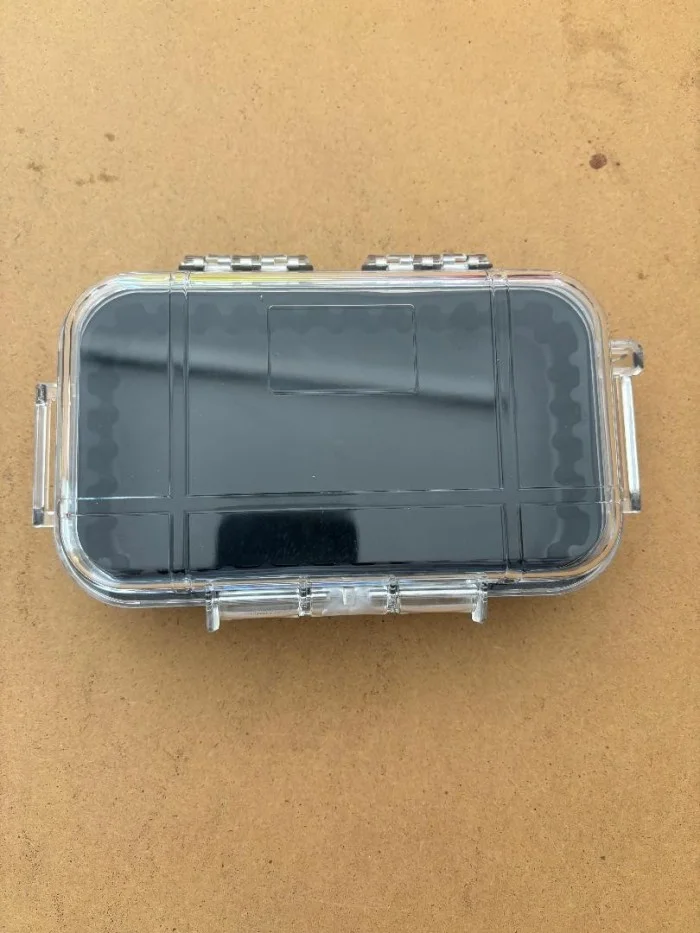 MediumStorageHardCasewClearLid