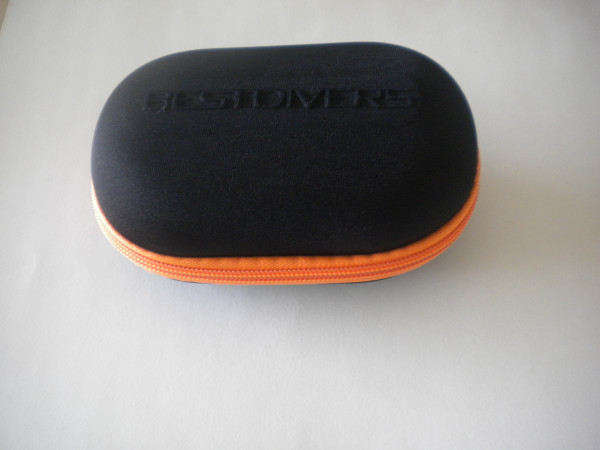New! Oyster Thermoformed Small Oval Case