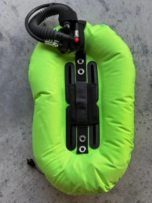 New! Piranha 30lb Neon GREEN Donut Wing  - Product Image