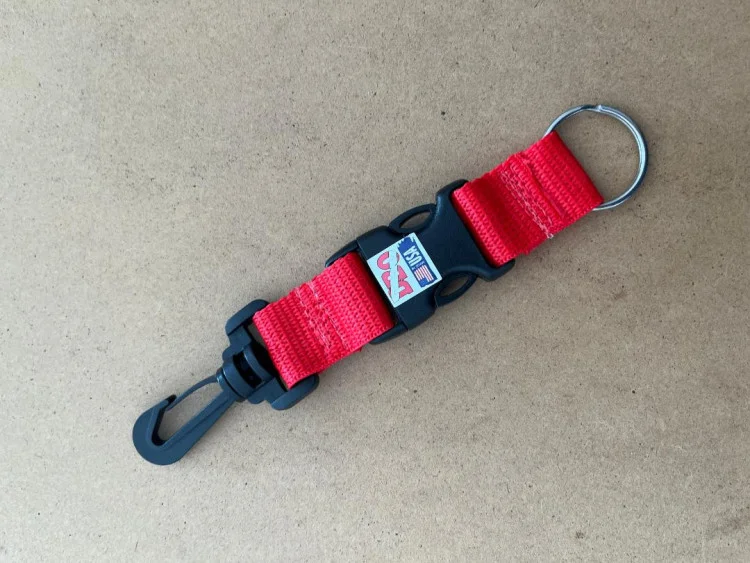 NewQuickReleaseAssemblyClipwithSplitRingononeendREDWebbing