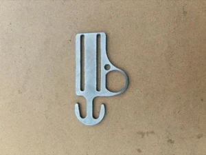 Single Clip Off w/ 1/4" Bungee Hole & 1/4" Bungee Slot - Product Image