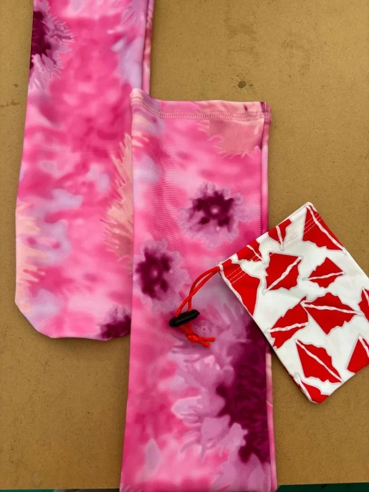 SpandexTubularWatersocksHotPinkDesign