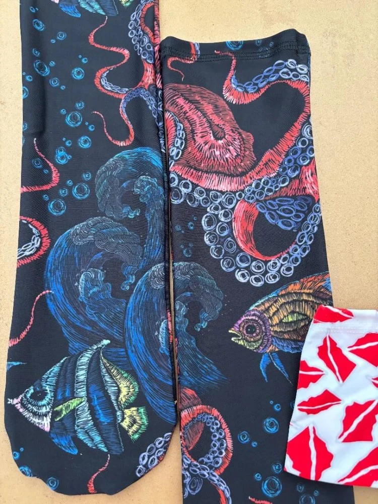 SpandexTubularWatersocksOctopusDesign
