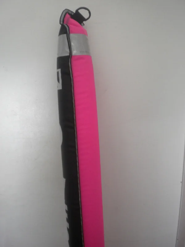 6ft72inchBrightPinkOneSideBlackOtherSideSMBFlapperDuckValvebottom