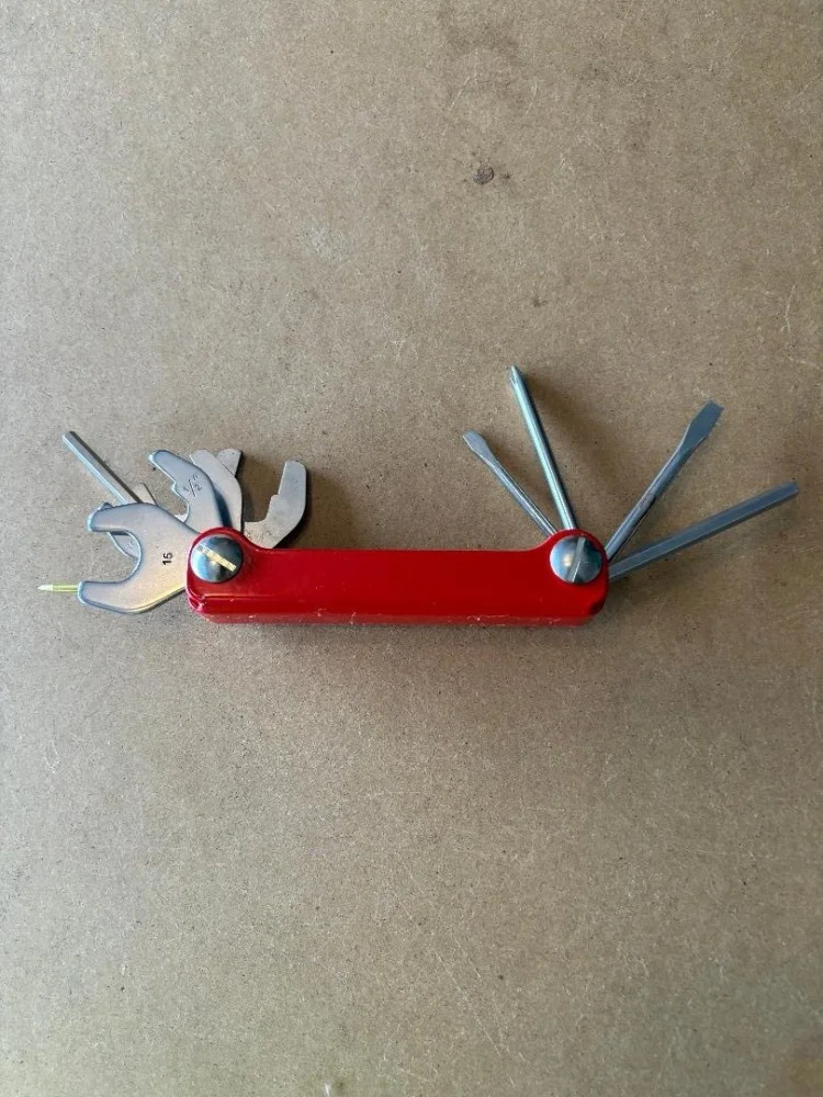 NewToolMasterScubaServicepackRedColor