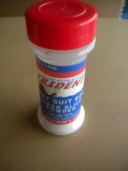 Wetsuit Eze Super Slick Powder - Product Image