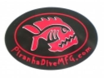 PiranhaDiveMfg.Sticker