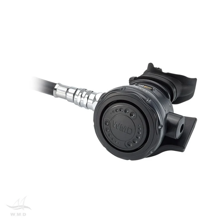 PiranhaExplorerNON-AdjustableOctoWMDExtremeDiving2ndStageAllBlackFace-Plate