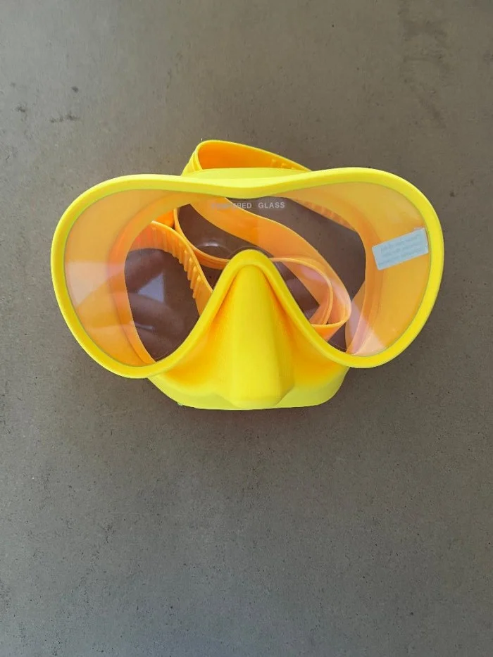 NewColorPiranhaScubaMaskBrightYellowMaskColor