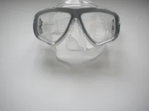 Piranha Sea Viewer Dive Mask     " Titanium Frame / Clear Skirt    "Accepts Lenses"