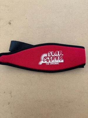 Slap Strap w/ Velcro Closure "Red Back / Red Inside" - Product Image