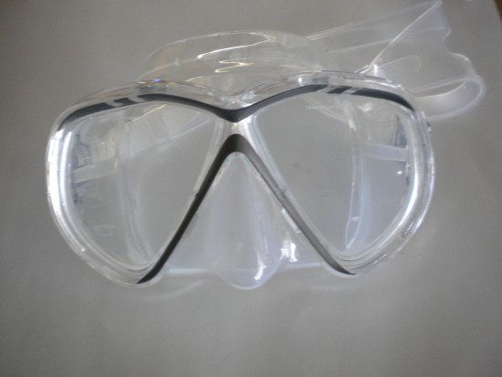 SpiderEyeMaskwHardPlasticCaseGreyTrimClearSkirt1Only