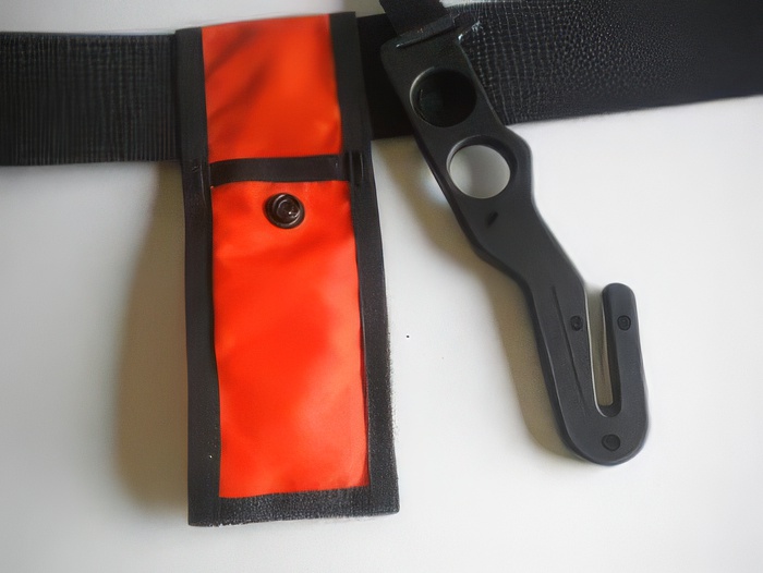 Long Handle Hook Cutter "Black Handle / Orange Pouch - Product Image
