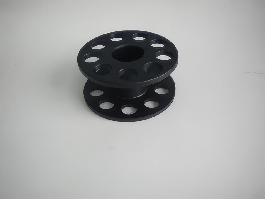 Medium BLANK Finger Spool - Product Image