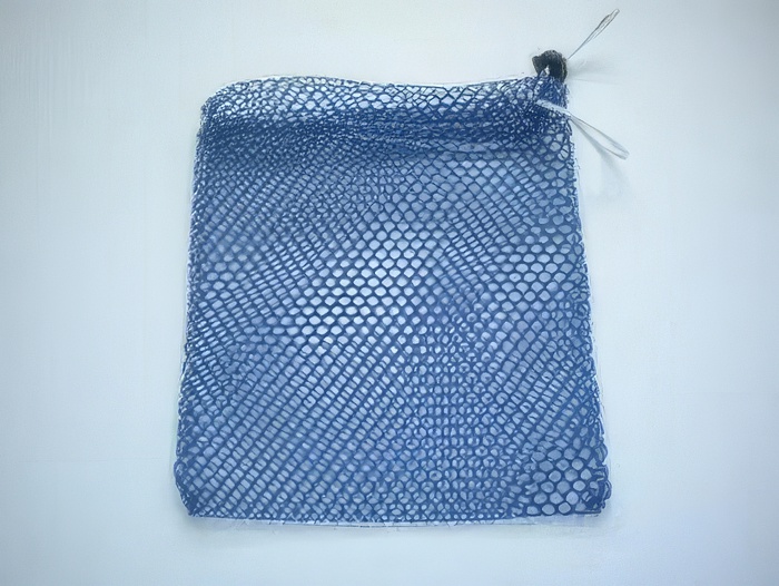 Mini Drawstring Mesh Bag "Blue"