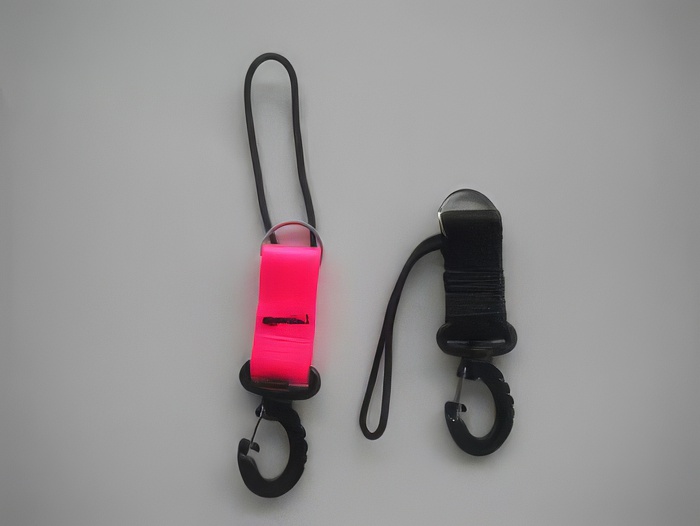 Split Ring & Bungee Loop w/ Delrin Swivel Gate - Product Image