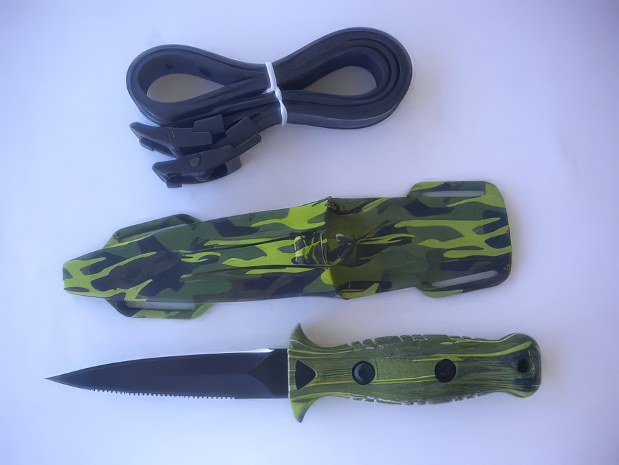 Camo Spear Fishing Pointed Knife Camo Spear Fishing Pointed Knife
