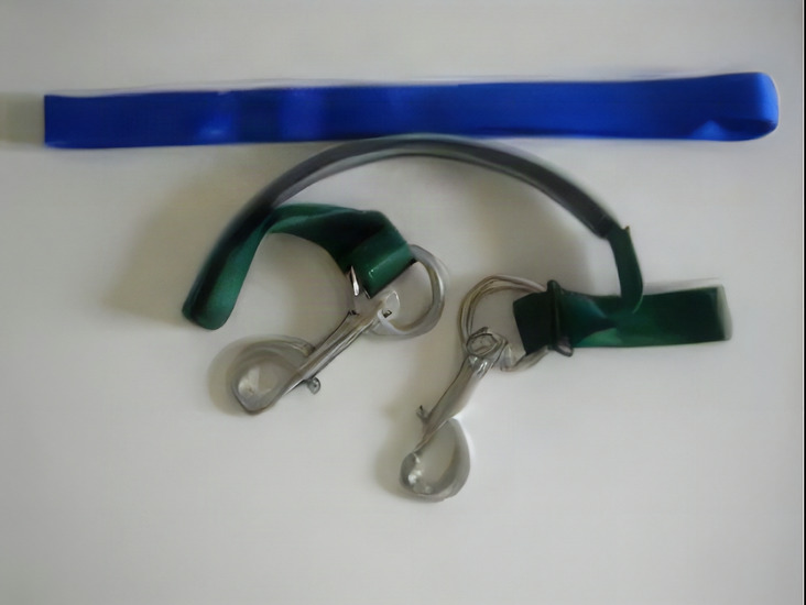 Piranha Stage Bottle Strap - Product Image