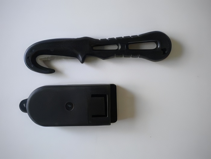 Piranha Extreme Rescue Line Cutter "BLACK"  W/ Shealth - Product Image